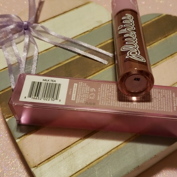 🆕MILK TEA LIME CRIME Plushie Soft Matte Lippy NWT - Picture 8 of 8